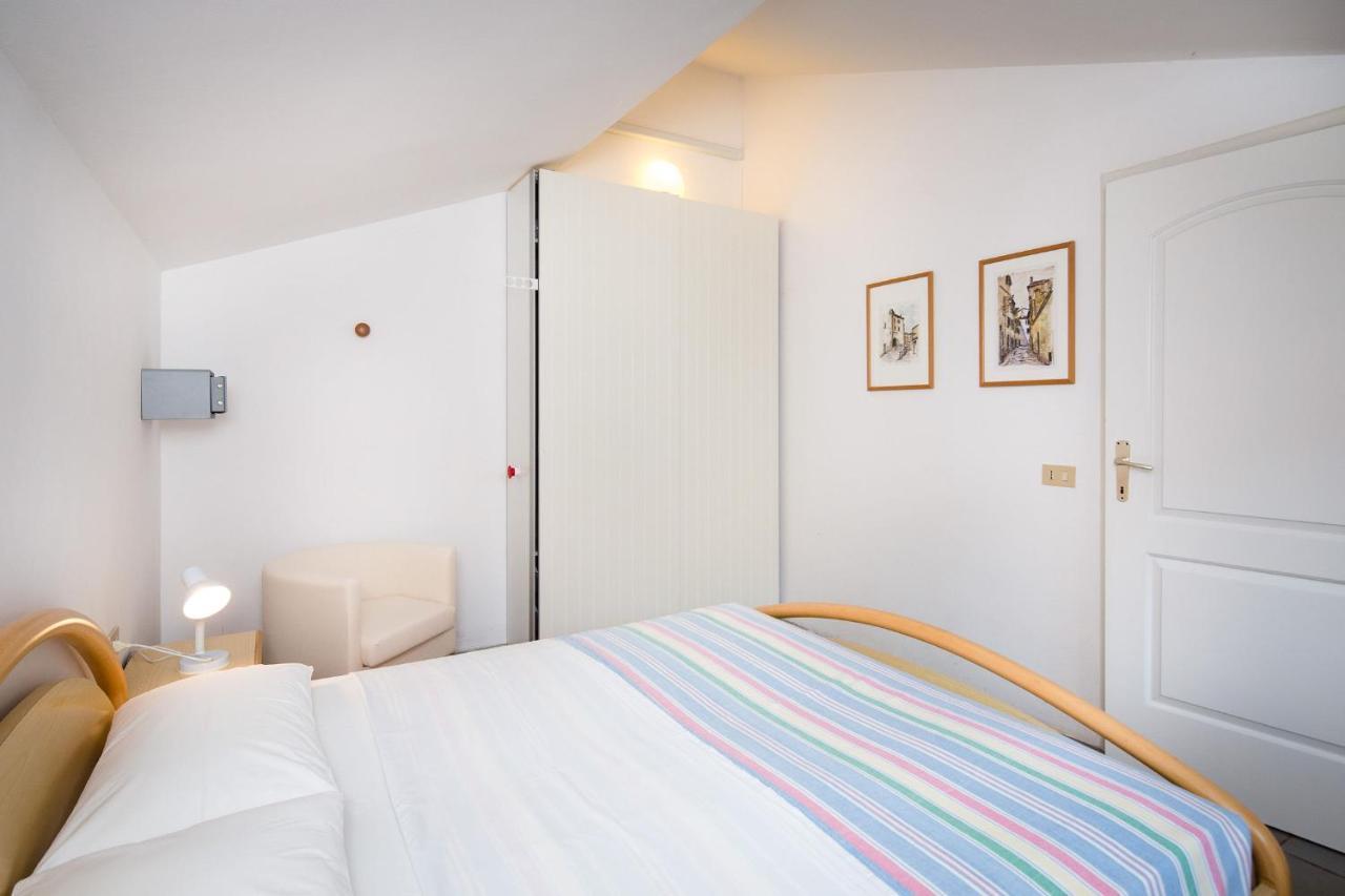 Apartman Number 9 Rovinj Luaran gambar